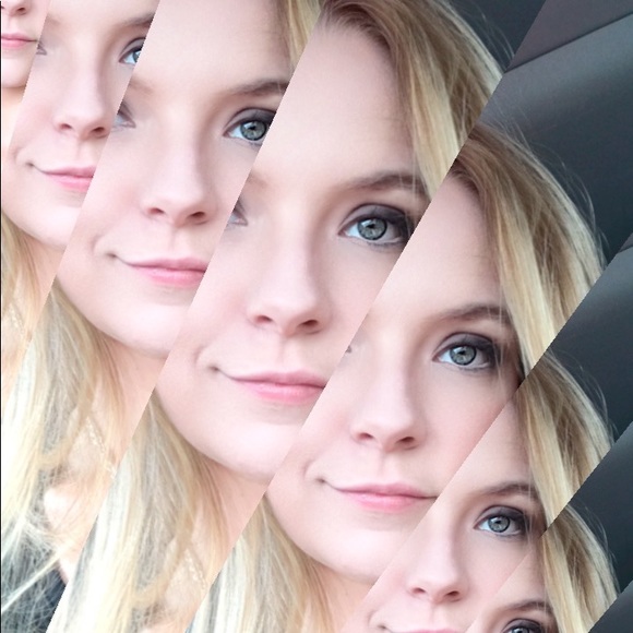 Sarah’s Side of The Closet! - Picture 2 of 6